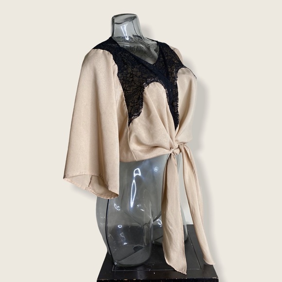 Ark and Co. silky self tie top - Picture 2 of 5